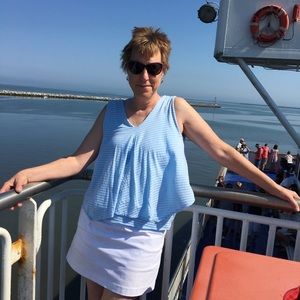 Meet your Posher, Carol